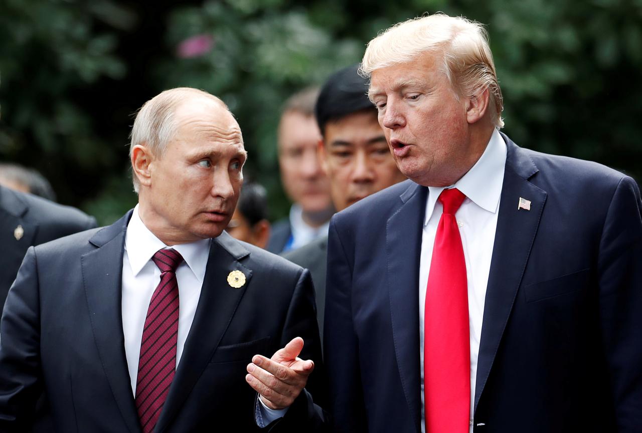 Poutine et Trump maintiennent un dialogue stratégique