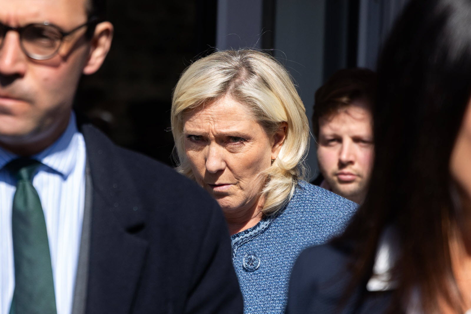 Le système politique français élimine Marine Le Pen
