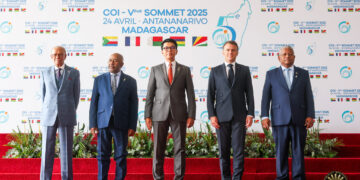 Visite présidentielle française à Madagascar : entre coopération économique et héritage colonial
