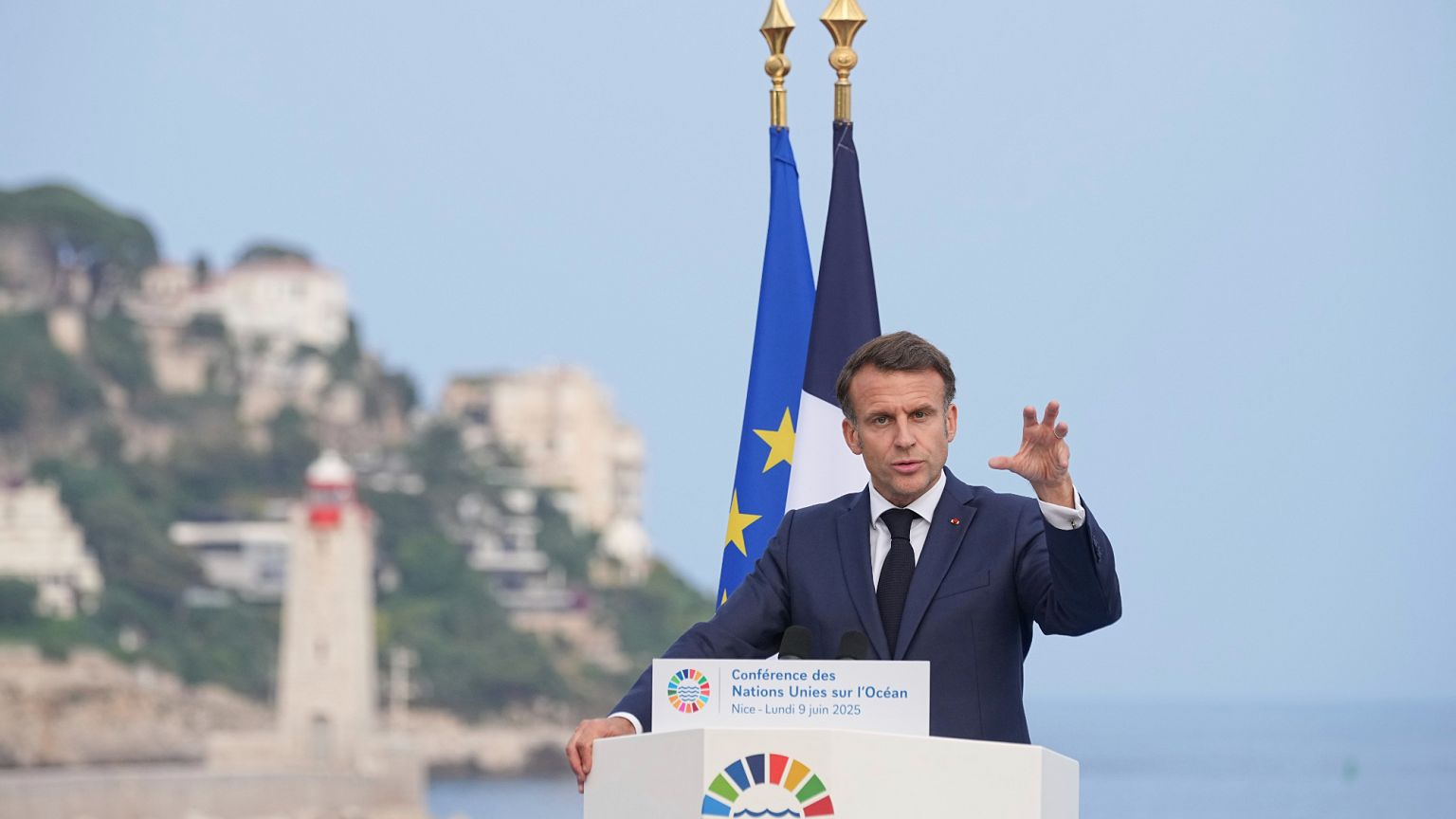 Une centaine d’avocats français dénoncent l’abandon de Gaza par Macron et ses alliés