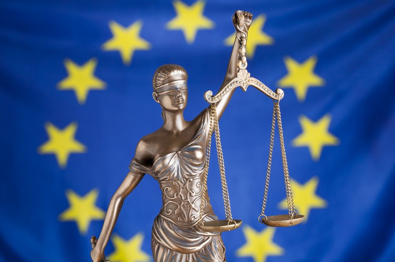 La justice européenne écrase les petites entreprises françaises sous un barrage de lois inhumaines